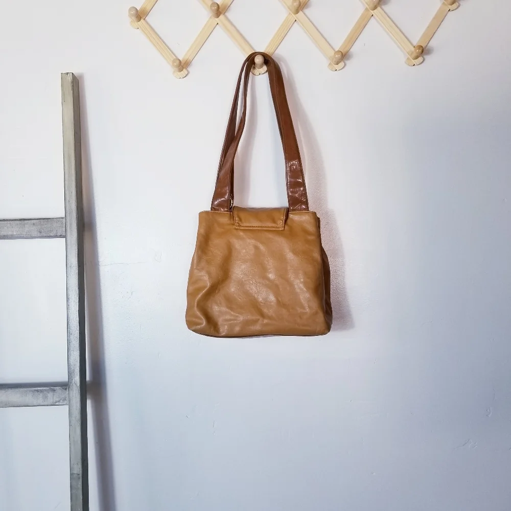 CAPEZIO MUSTARD GOLD COLOR WITH BROWN THREE MAIN COMPARTMENTS SNAP CLOSURE